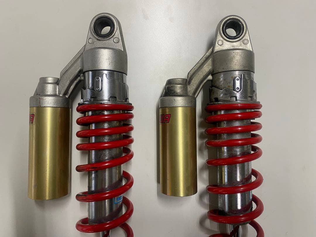 CB750 (RC42) 純正リアサスペンション