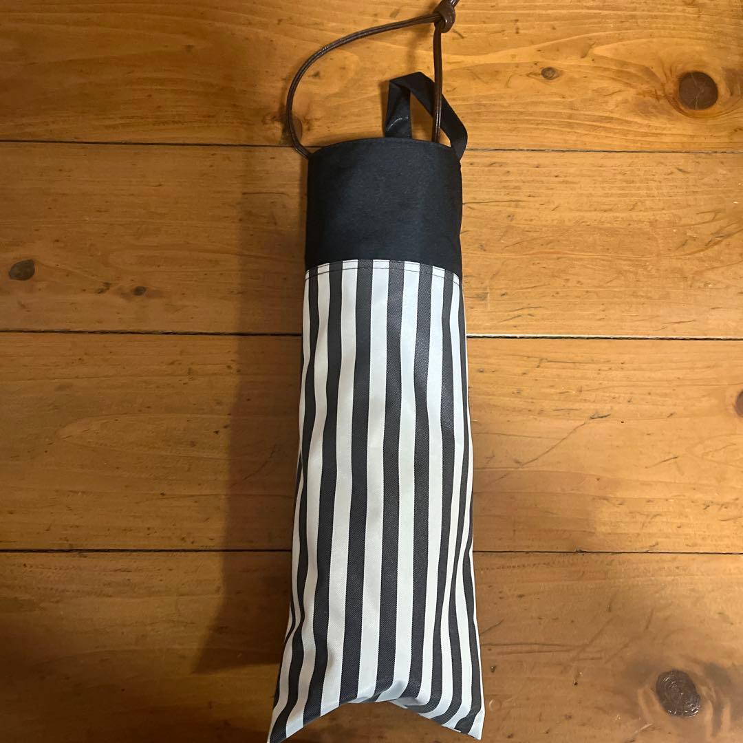 サンバリア100 三段折白黒ストライプ　used