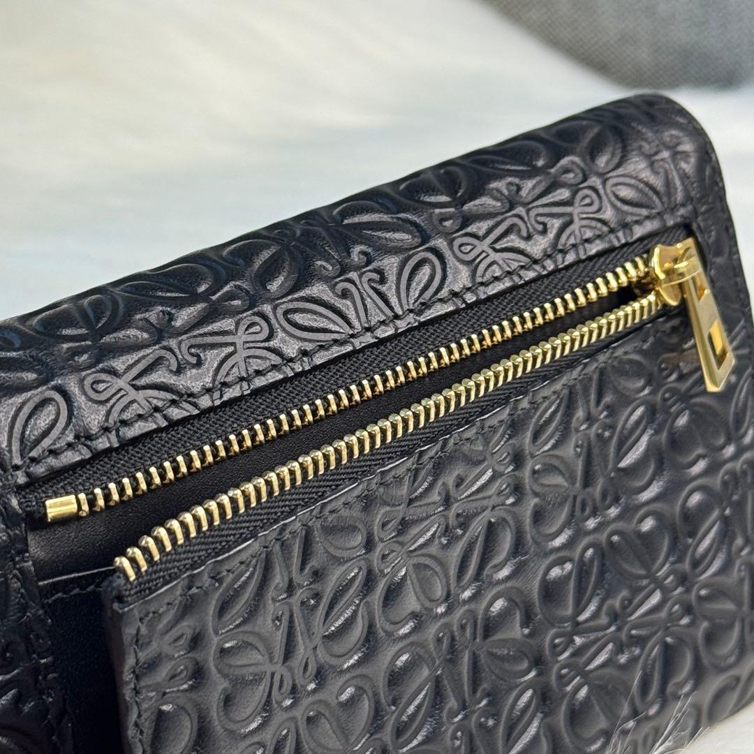 LOEWE ロエベ リピート アナグラム ミディアムウォレット ブラック