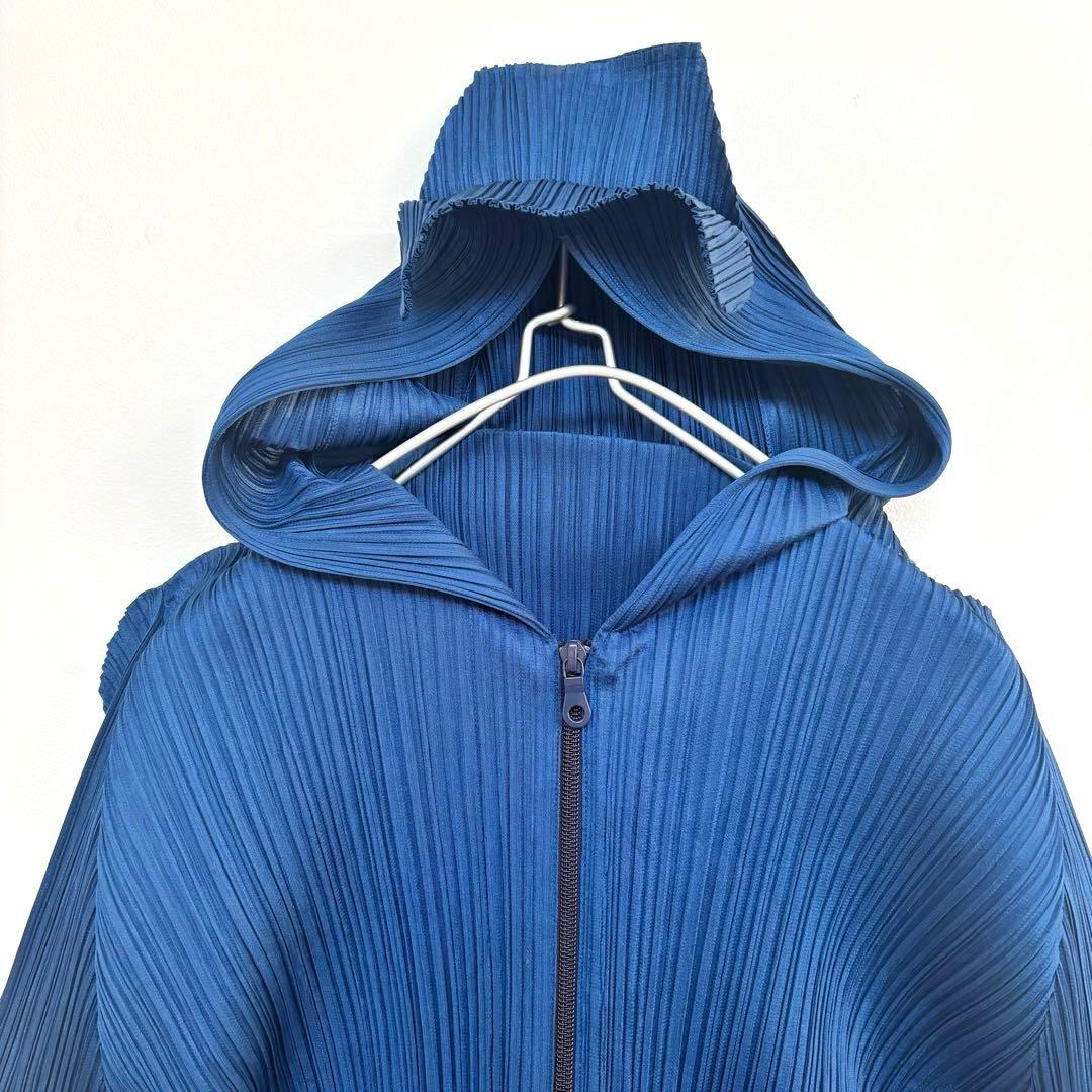 極美品 プリーツプリーズ イッセイミヤケ ジップアップパーカーフーディー長袖