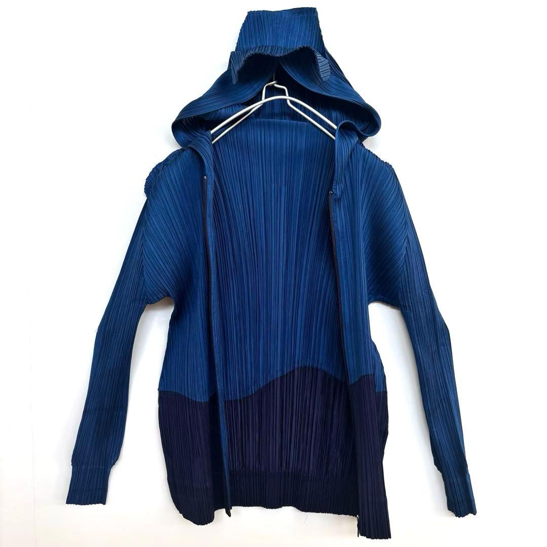 極美品 プリーツプリーズ イッセイミヤケ ジップアップパーカーフーディー長袖