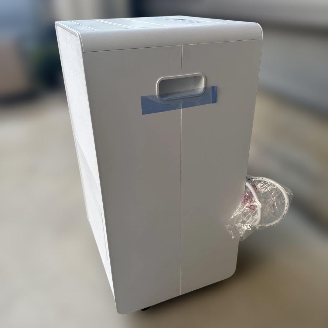 ✨未使用品　山善　除湿機 YDC-H60（MW）ホワイト