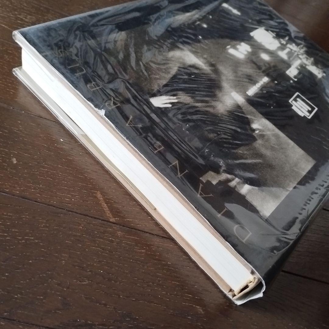 DIANE ARBUS REVELATIONS ダイアン・アーバス写真集