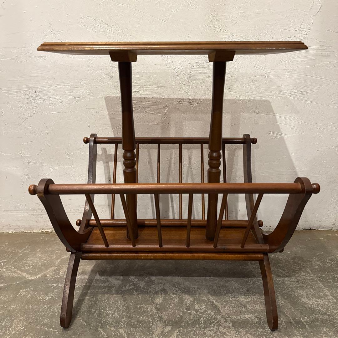 年末年始saleヴィンテージ　木製サイドテーブル　マガジンラック付き