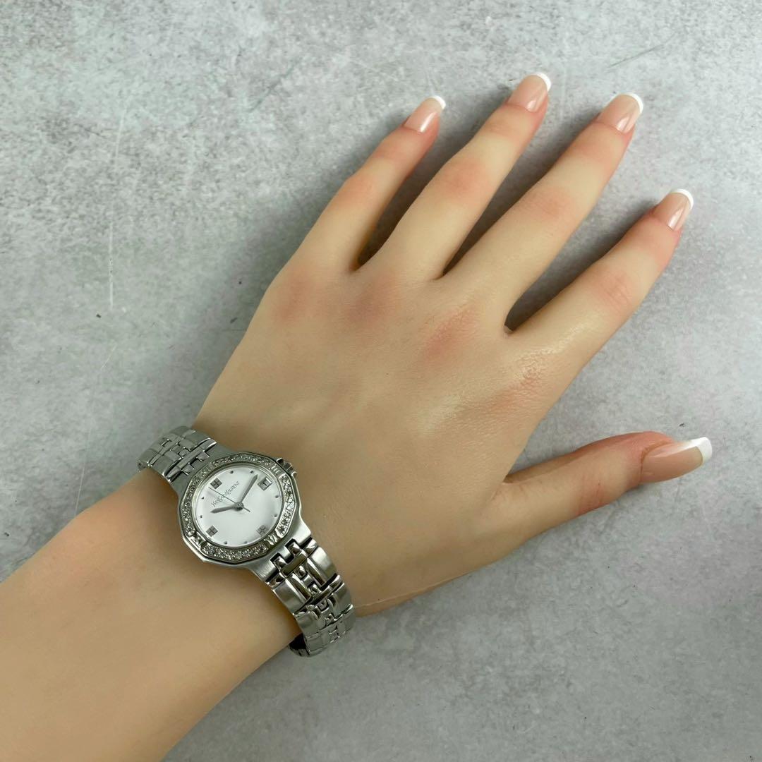 【稼働/極美品】 イヴサンローラン クォーツ腕時計 デイト ダイヤ シルバー