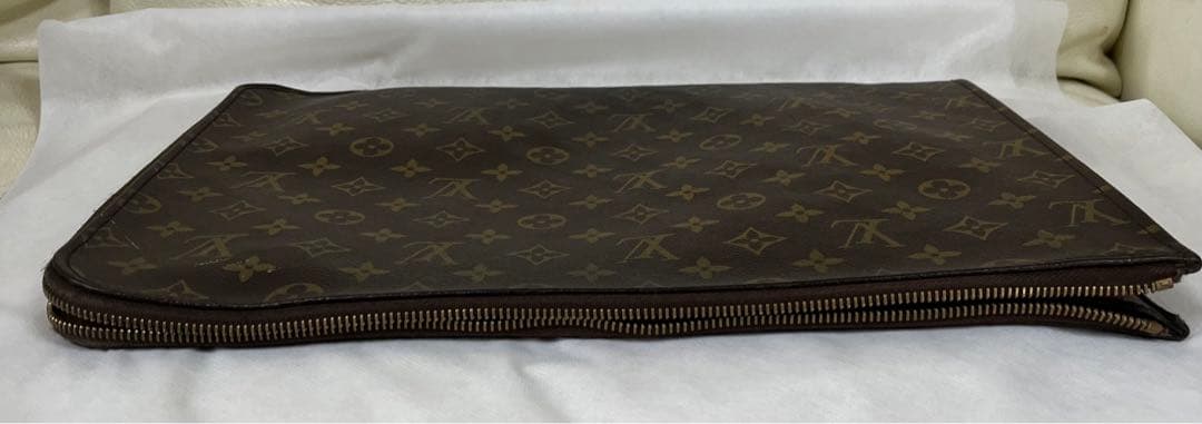 LOUIS VUITTON  ポッシュドキュマン クラッチバッグ モノグラム
