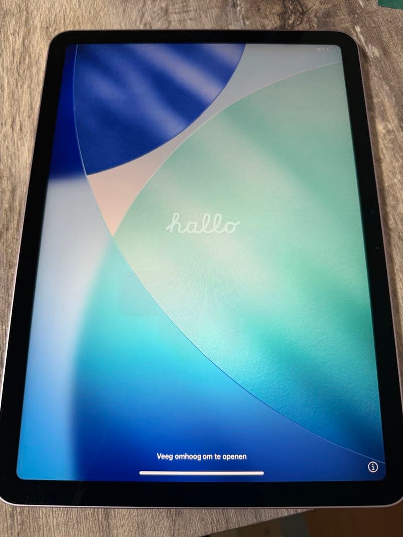 iPad Air M2 11インチ　本体のみ