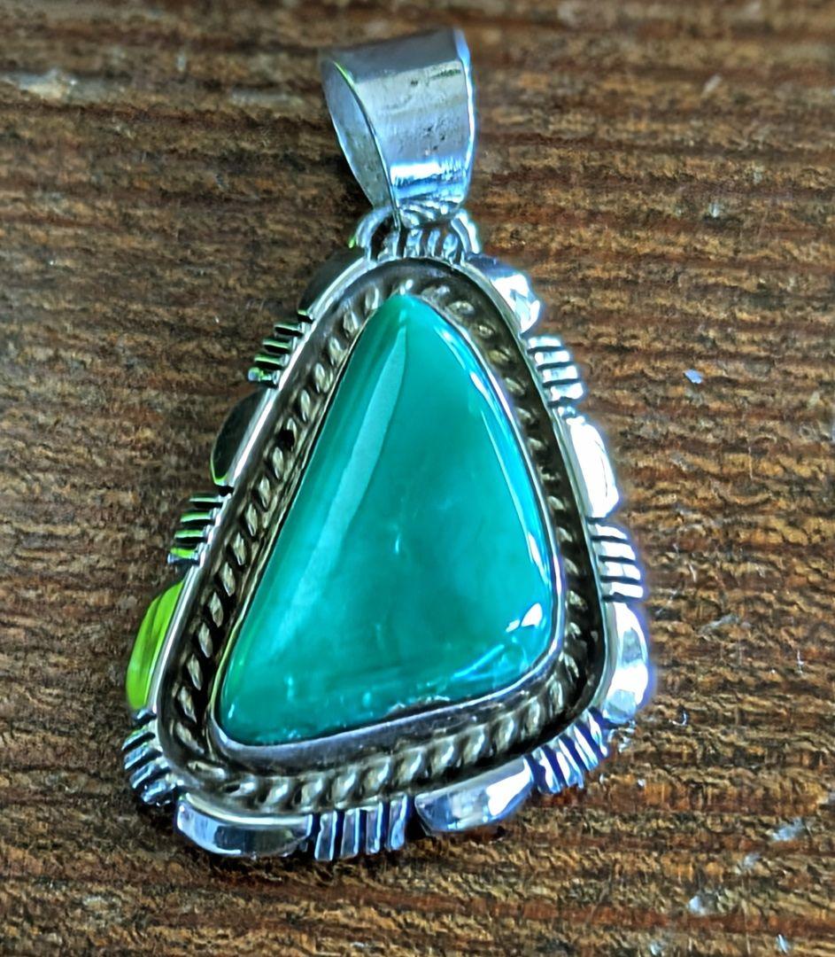 アメリカインディアンジュエリー☆ナバホ族ペンダントヘッド