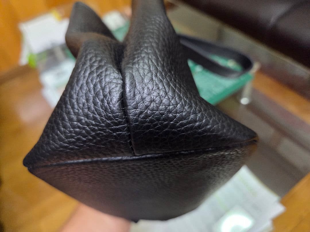 ハッシュタグ巾着レザーバック