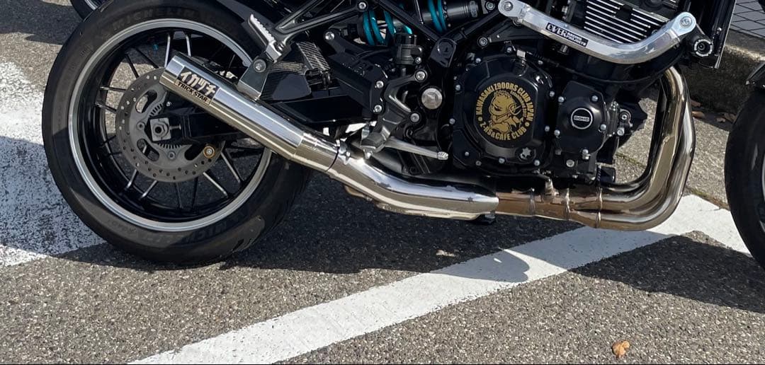 Z900RS スリップオン マフラー