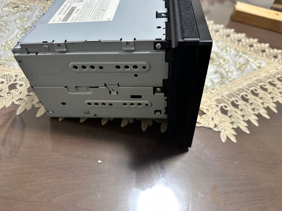 カーナビ Gathers VXM-135VFNi