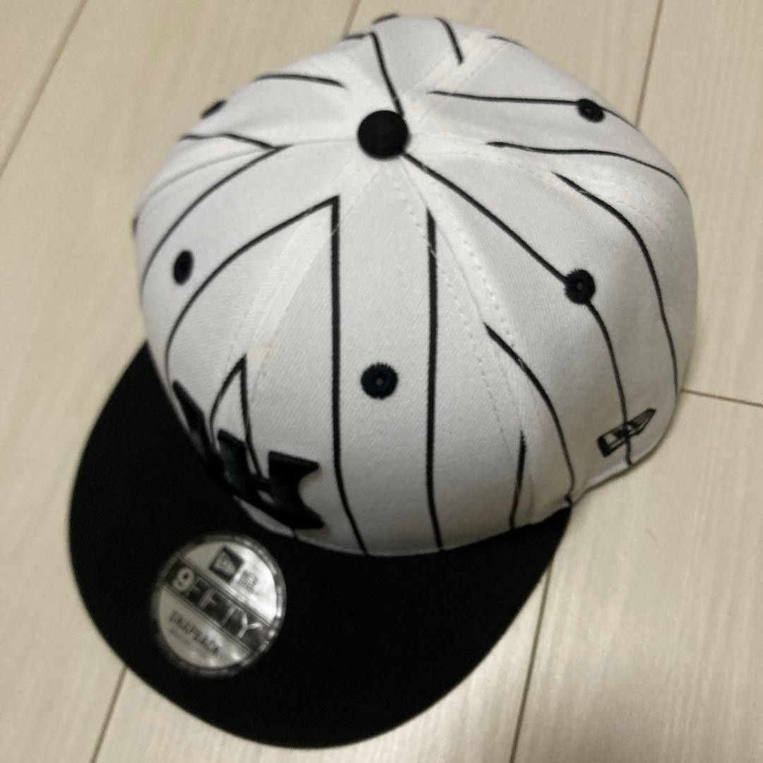 完売品　阪神タイガース　ニューエラ　キャップ