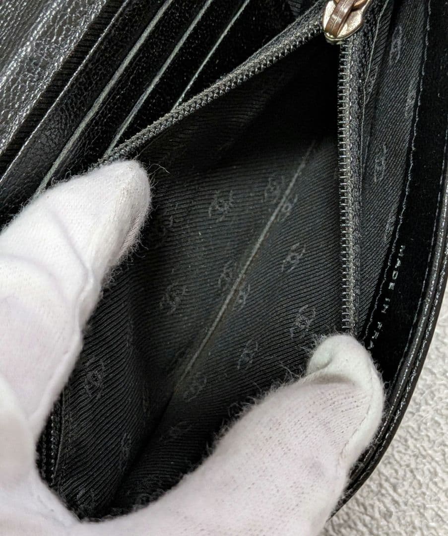 シャネル　ミニ財布　シルバーココ　カーフスキン 黒　ショルダー　カードケース