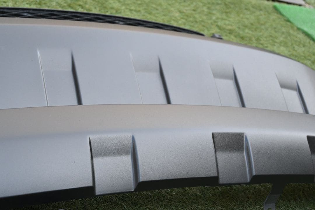 デリカd5 前期　リアバンパー　ラプターライナー塗装　塗装後未使用