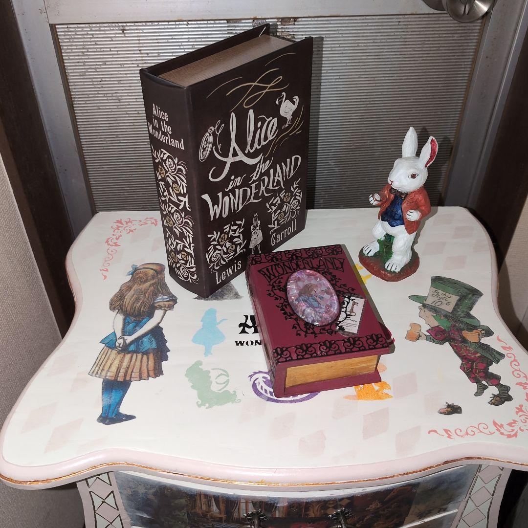 ミ*ー様 アリス・イン・ワンダーランド チェスト