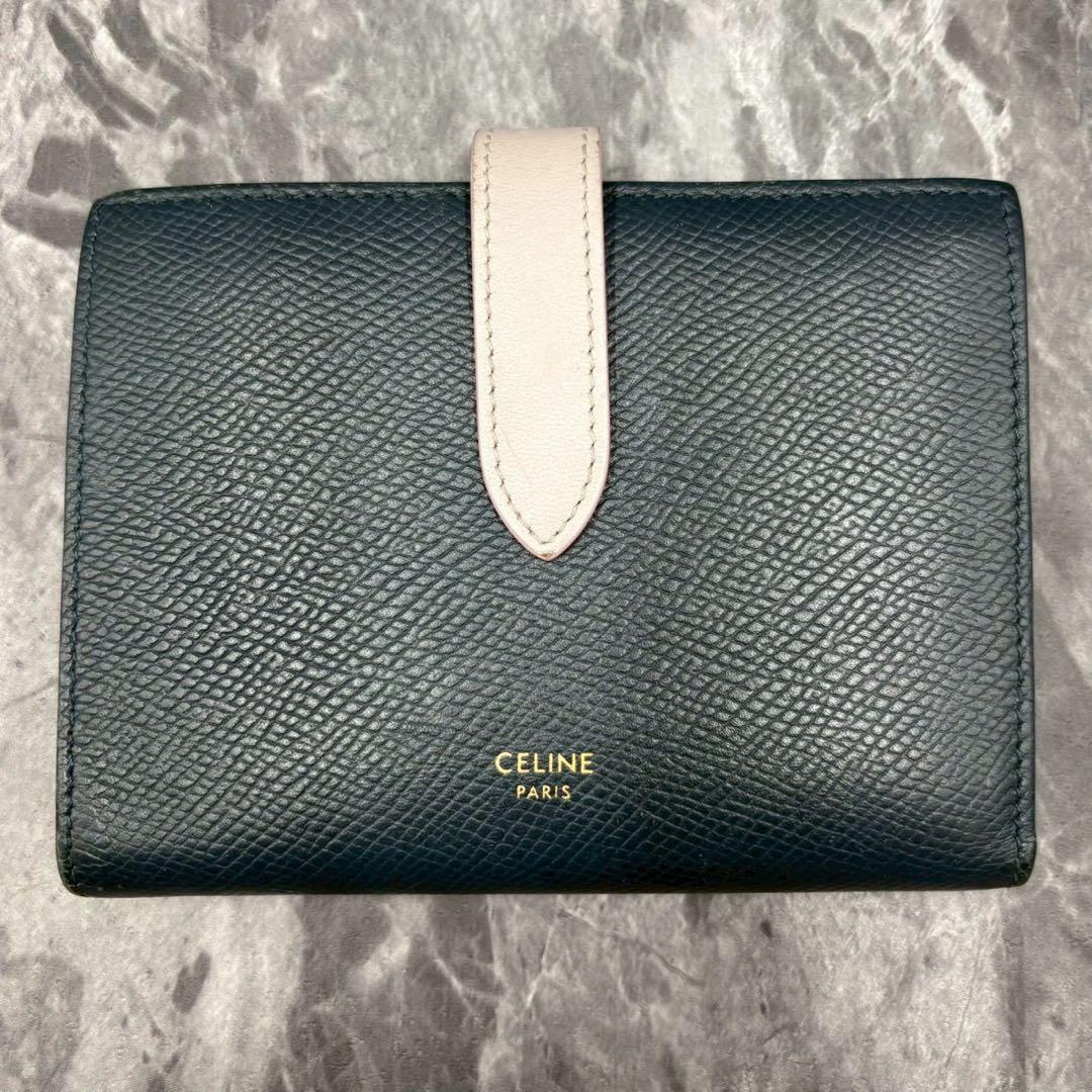 yuni ✨CELINE二つ折り財布 ミディアム ストラップ ウォレット