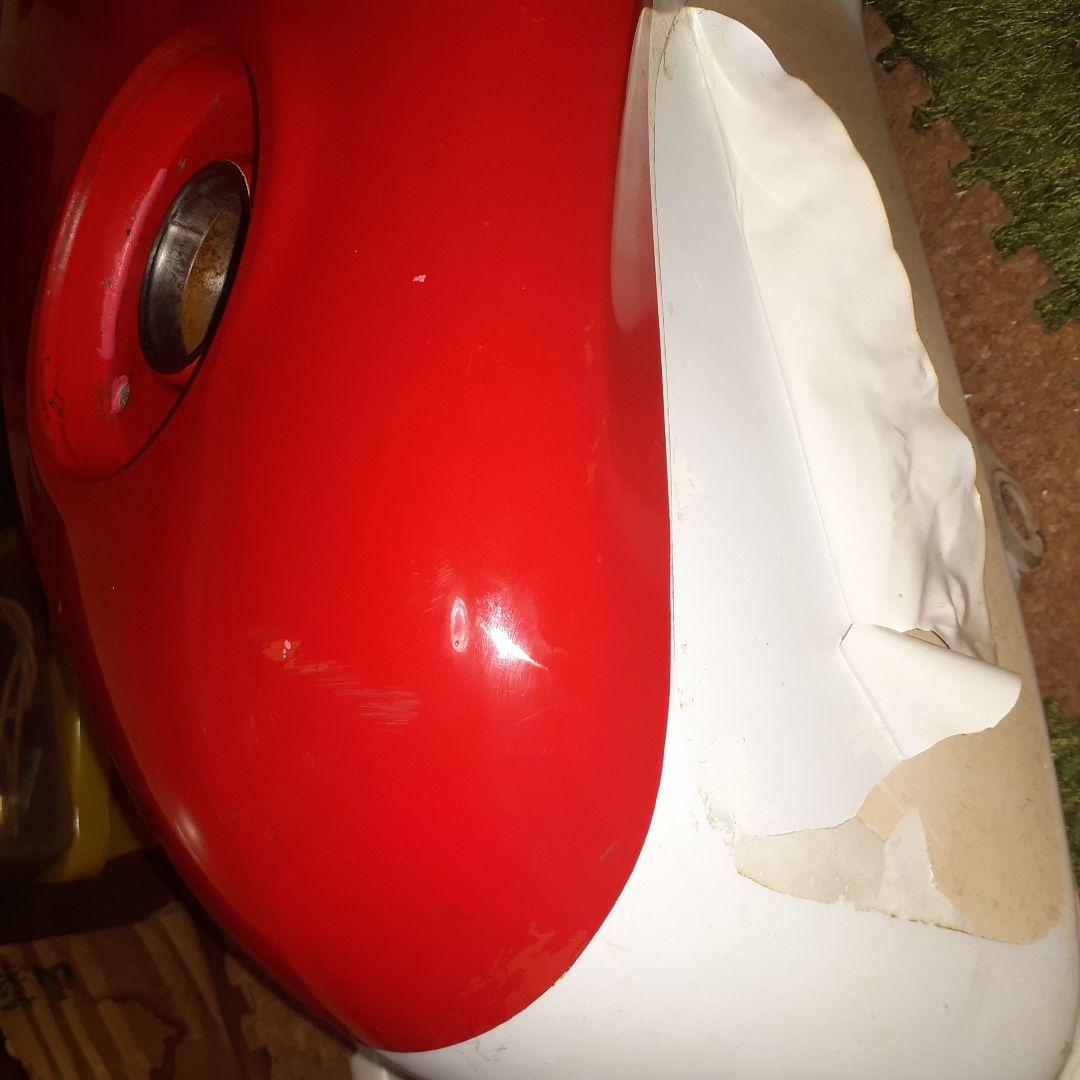 MC18　88NSR250R　燃料タンク