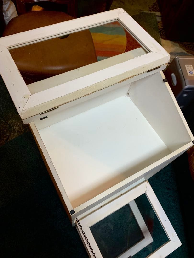 アンティークシャビーシックキャビネット