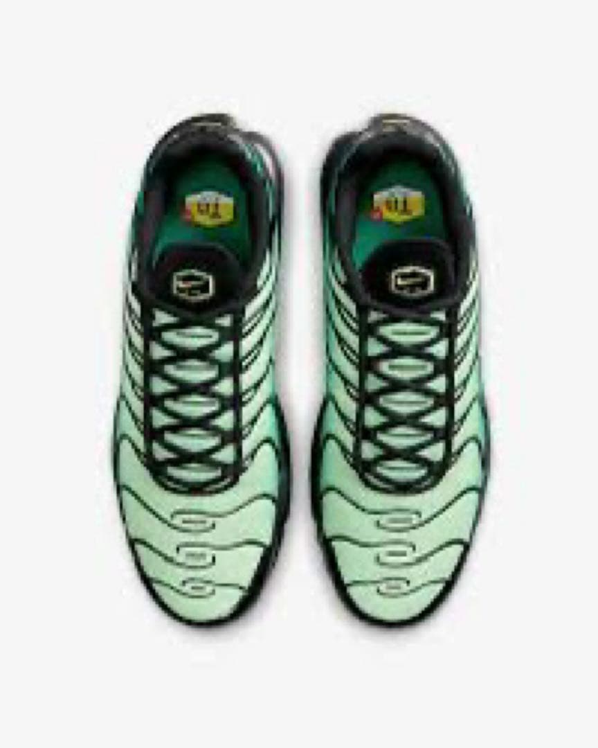 靴 nike air max plus vapor green