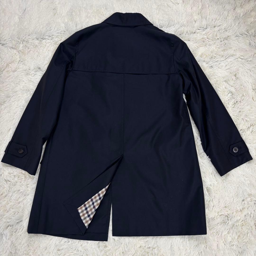アクアスキュータム ステンカラーコート ネイビー 日本製 チェック裏地　ミドル丈
