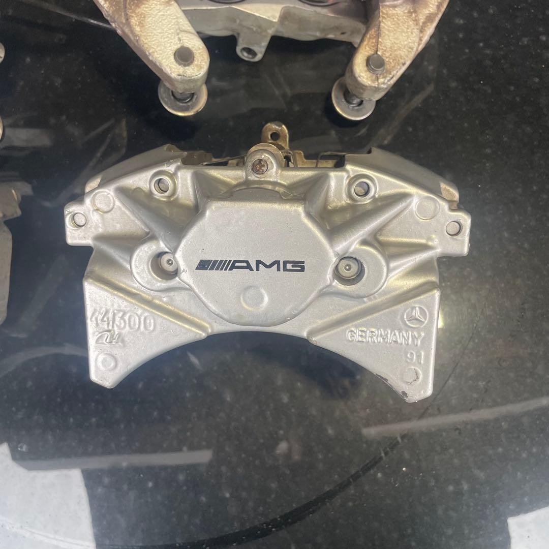 AMG用ブレンボ製ブレーキパッド4枚セット