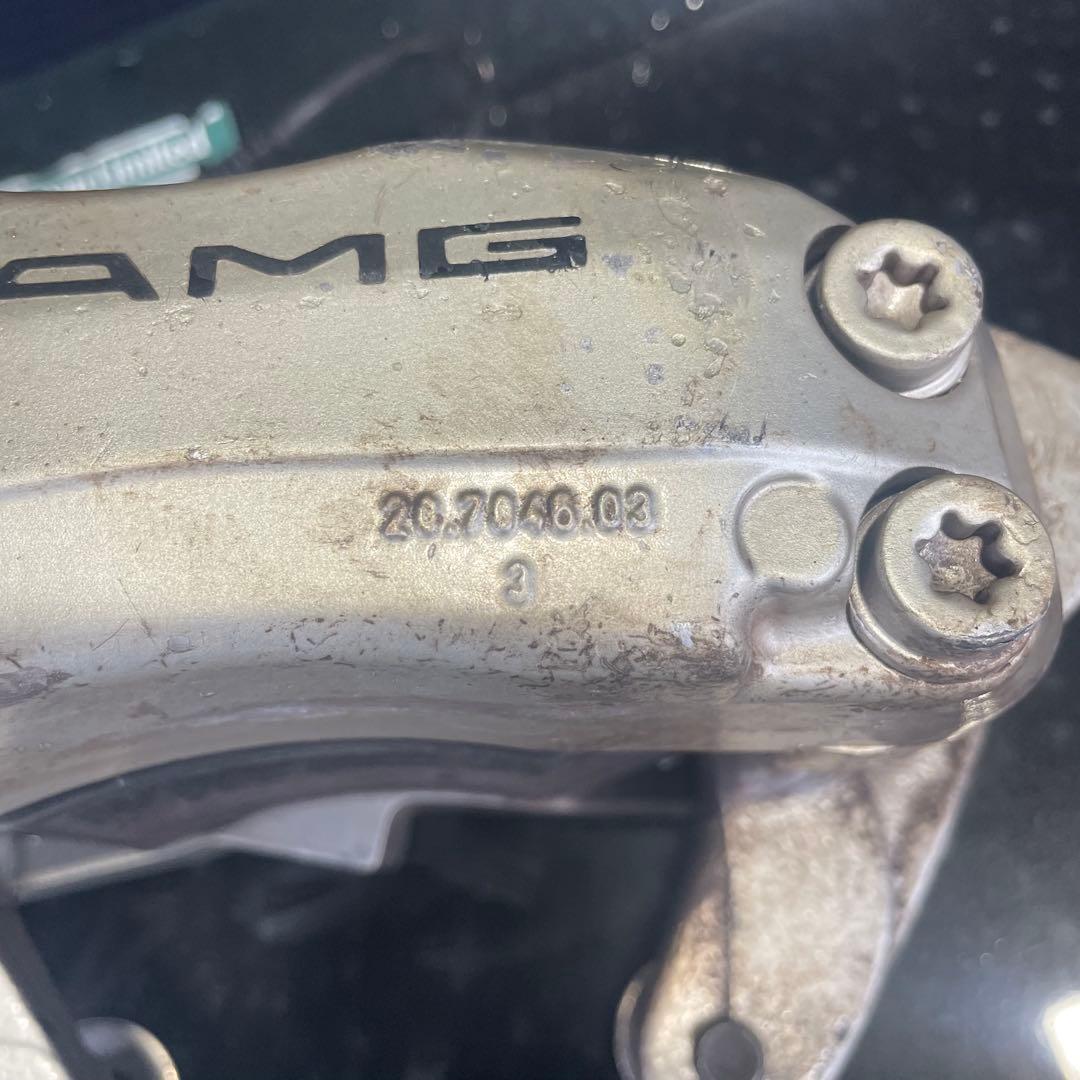 AMG用ブレンボ製ブレーキパッド4枚セット