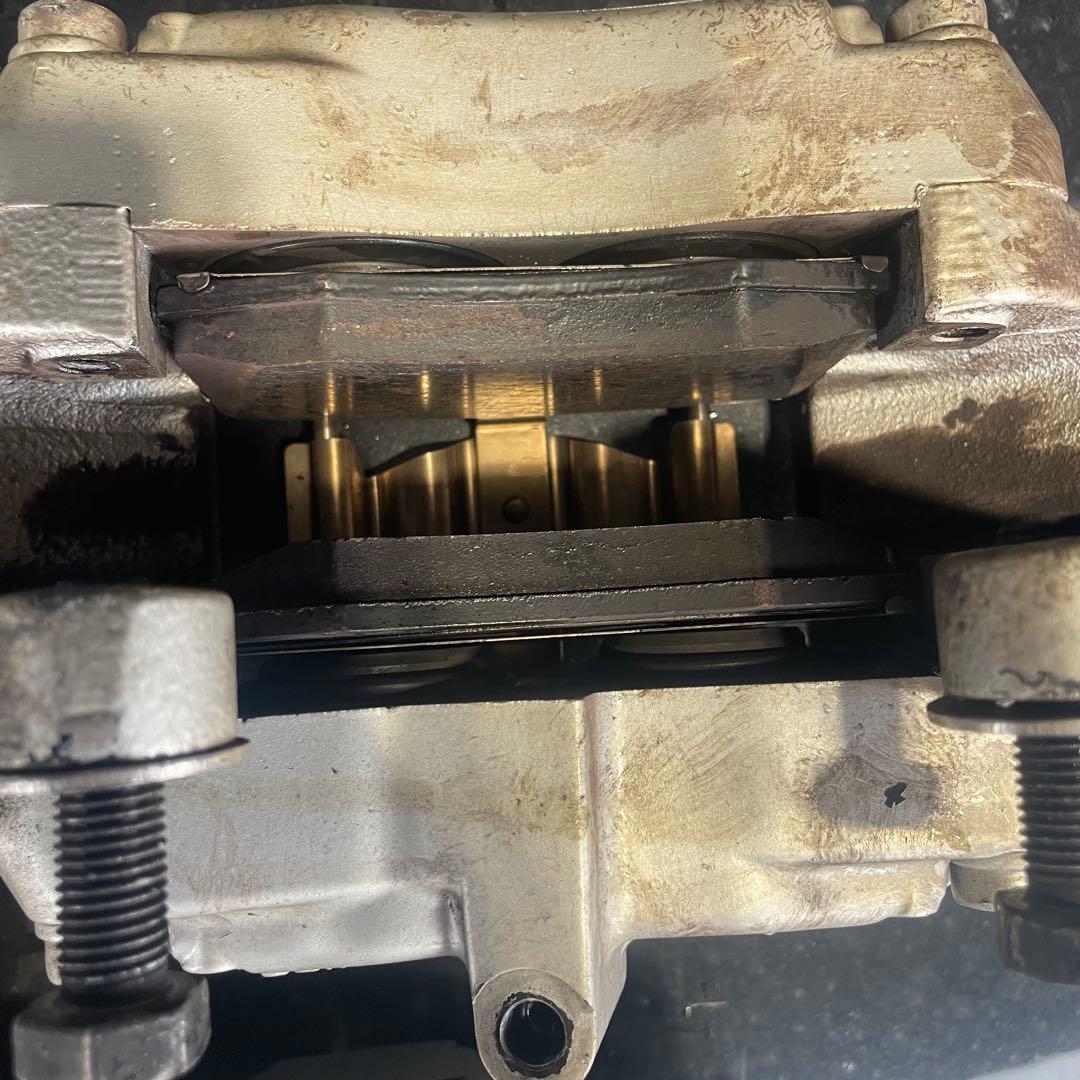 AMG用ブレンボ製ブレーキパッド4枚セット