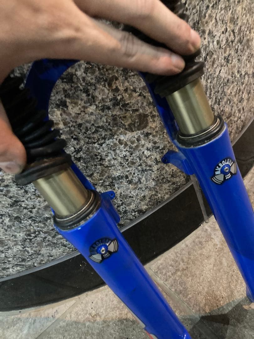 Manitou X-VERT サスペンションフォーク ダウンヒル