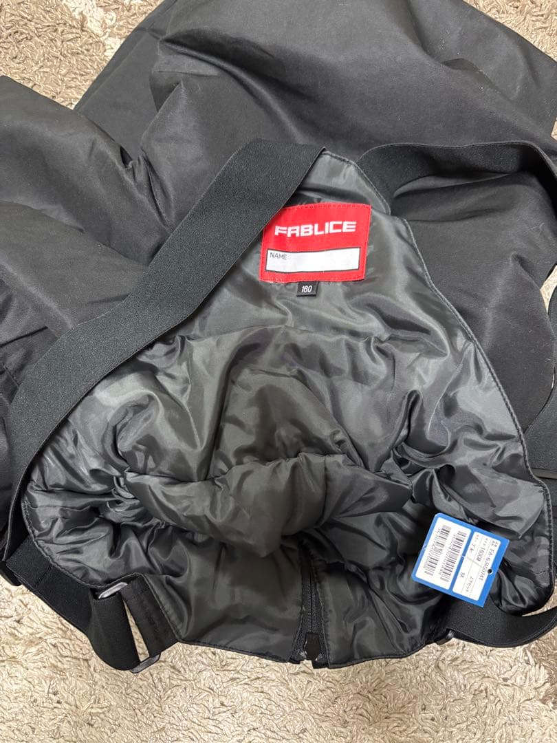 ファブリス　160cm スキーウェア 子供　新品未使用　キッズ　　FABLICE