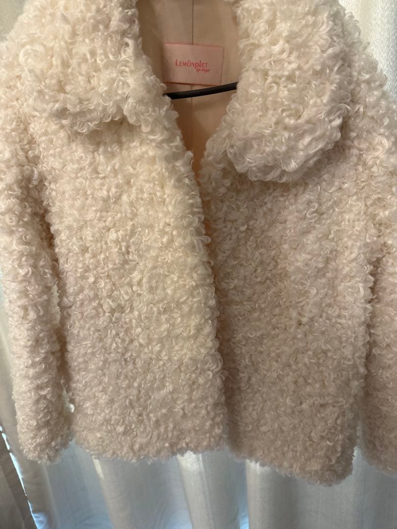 レモンプレット　コートFAUX FUR EVER PETER JACKET