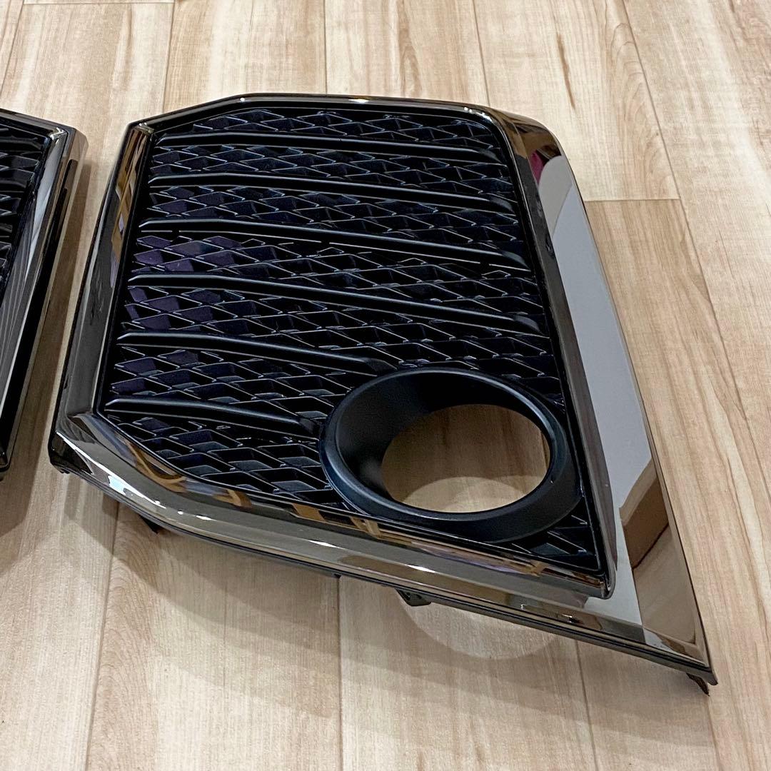 ヴェルファイア30前期 フォグランプカバー ゴルデンアイズ スモークメッキ