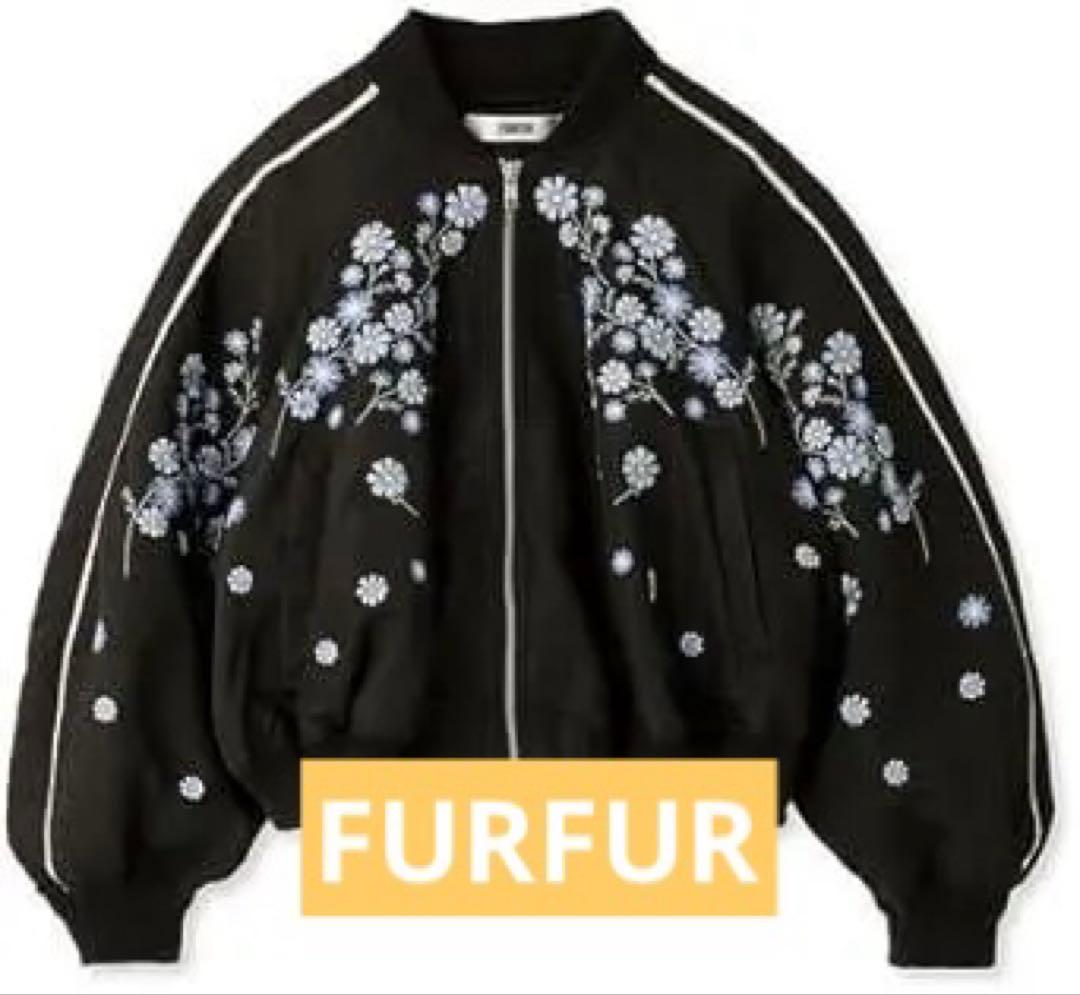 ✨タグ付き✨ ファーファー　フラワー刺繍スカジャン ブラック