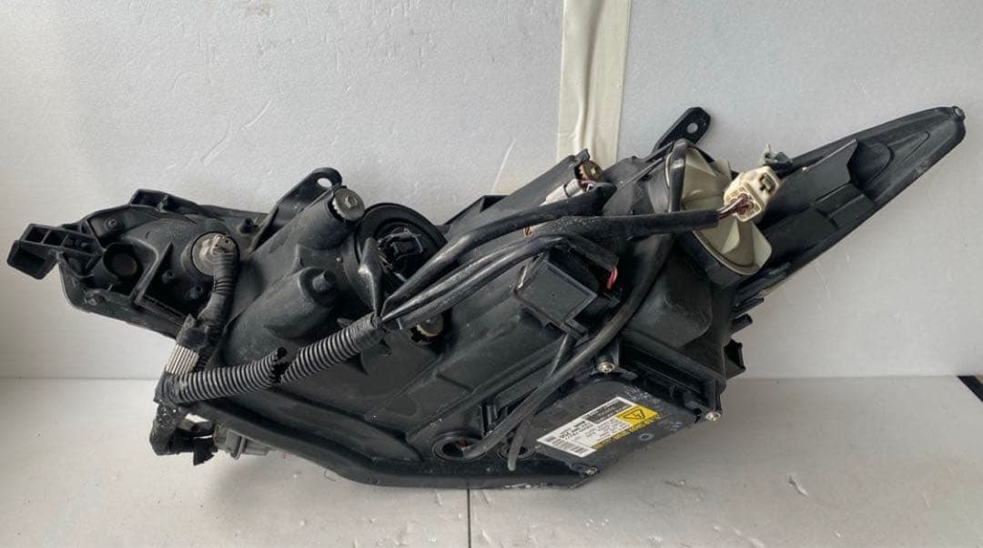 トヨタ エスティマ 50系 中期 後期 純正 HID ヘッドライト 左右セット