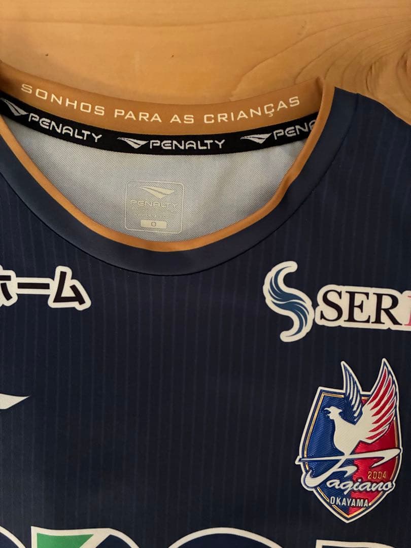 ファジアーノ岡山 GKサイン入り ユニフォーム　ブローダーセン　レア