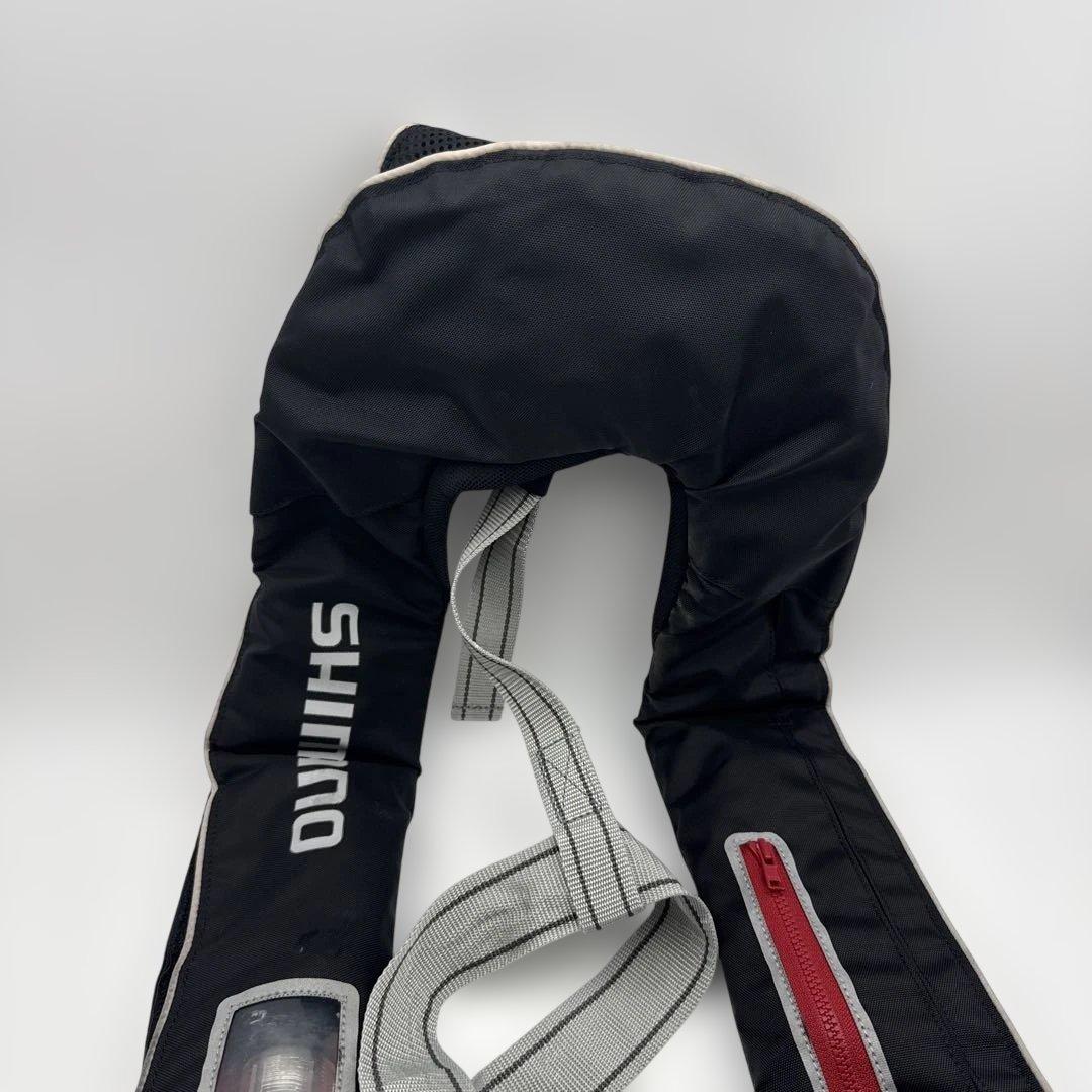 SHIMANO PULL 自動膨張式ライフジャケット 黒　n15