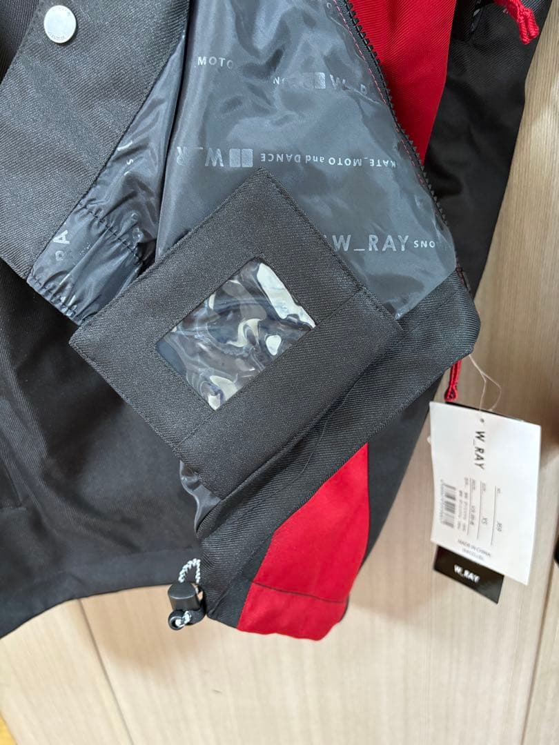 W RAY スキーウェア上下セット　XS 赤/黒/花柄