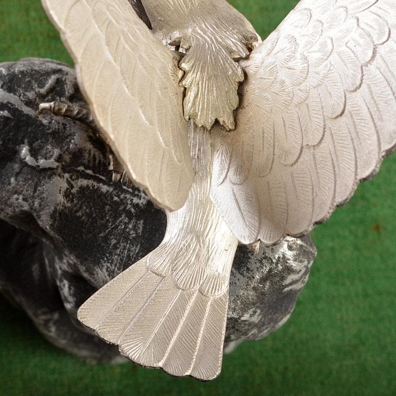 正光作　純銀製　白鷹　 置物　ガラスケース付　M　R5445