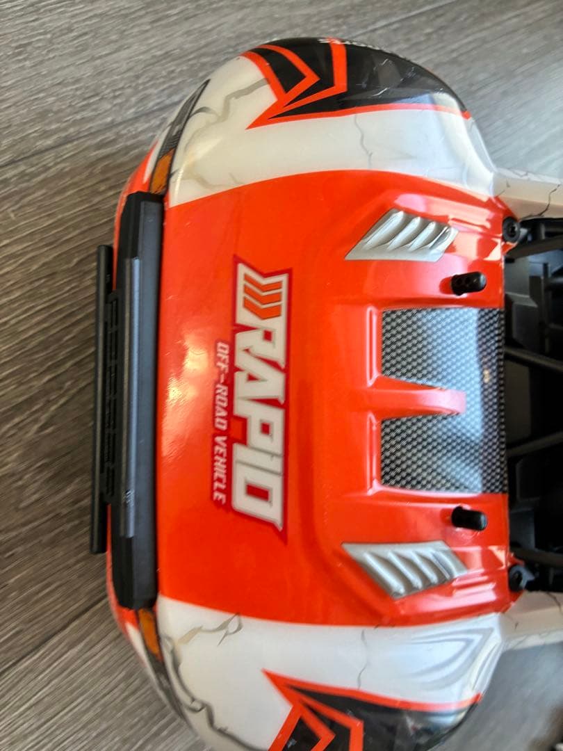 カスタム品 ラジコン　高速　メタルパーツ　バッテリーは一個です