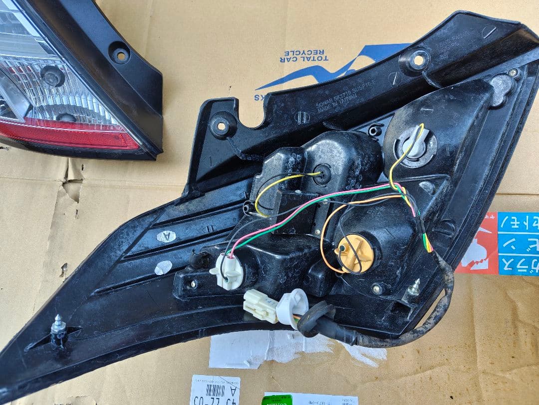 スズキ スイフトスポーツZC32S ZC72S SONAR製 LEDテールランプ