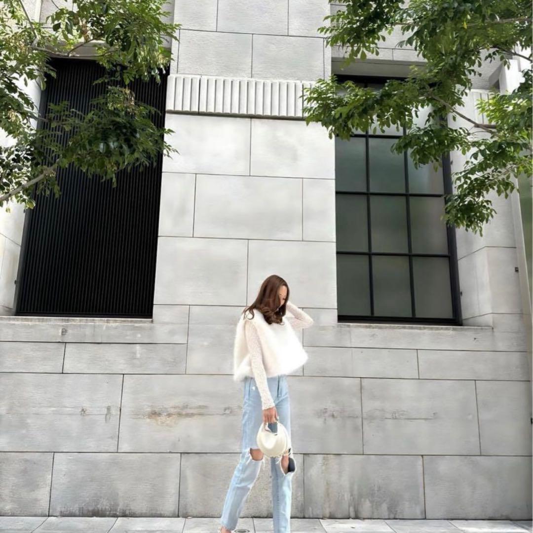 ２回数時間着用✨ESMOK エスモック リボン ファーベスト ホワイト