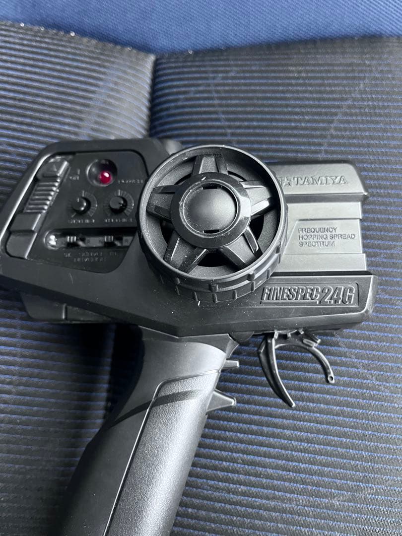 TAMIYA Finespec 24G 送信機とTRU-08受信機3個セット