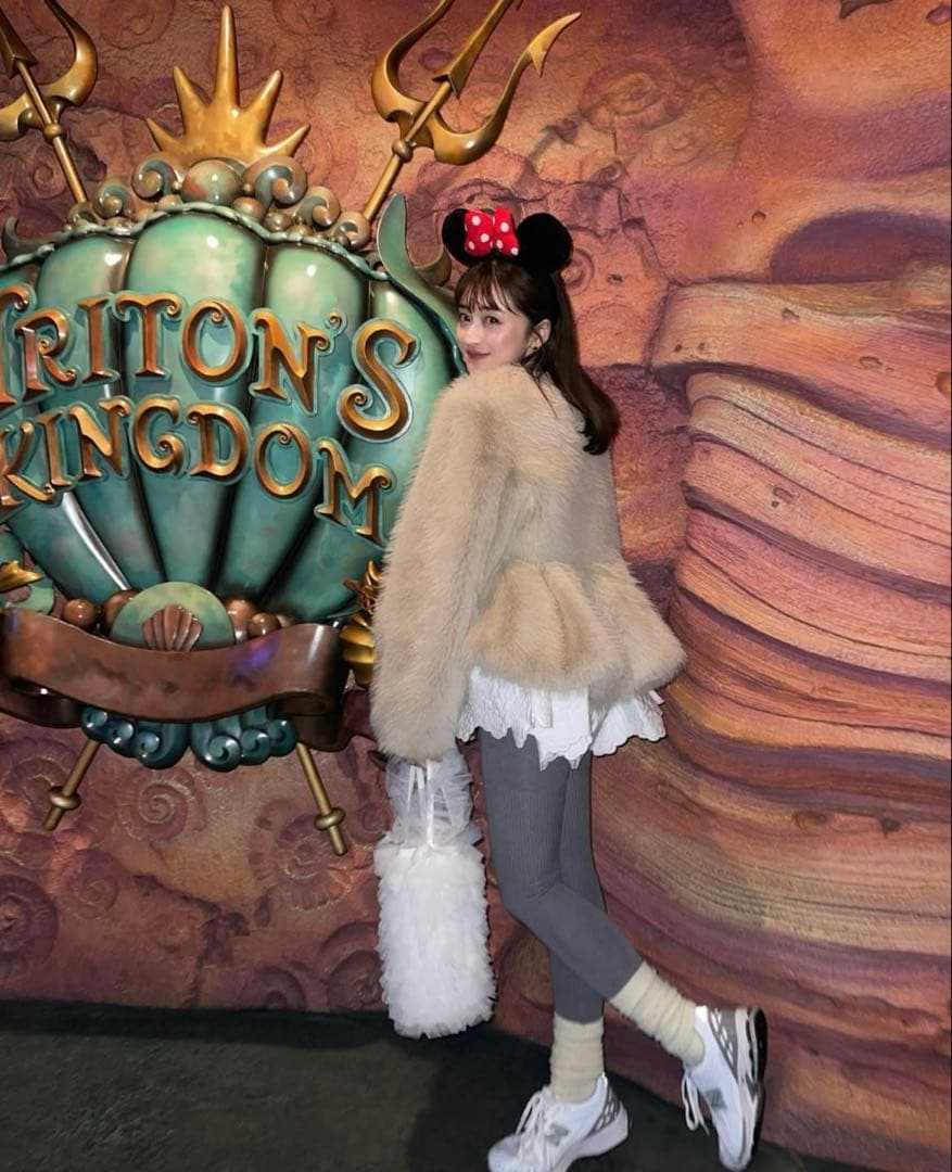 新品未使用品 Bibiy. RAMONA PEPURAMU COAT BEIGE