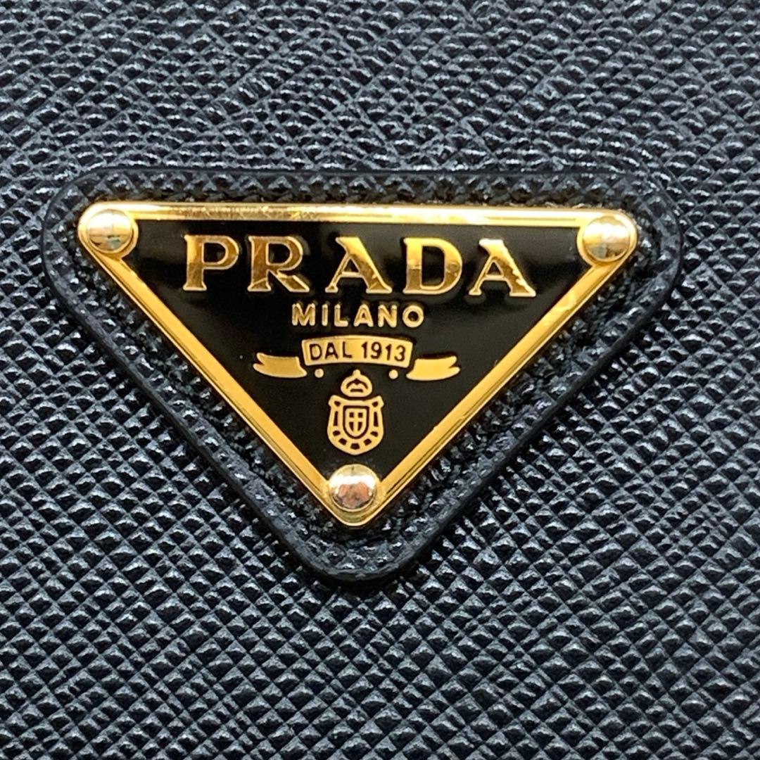 PRADA プラダ 1ZH149 i Phone 13 Pro ケース