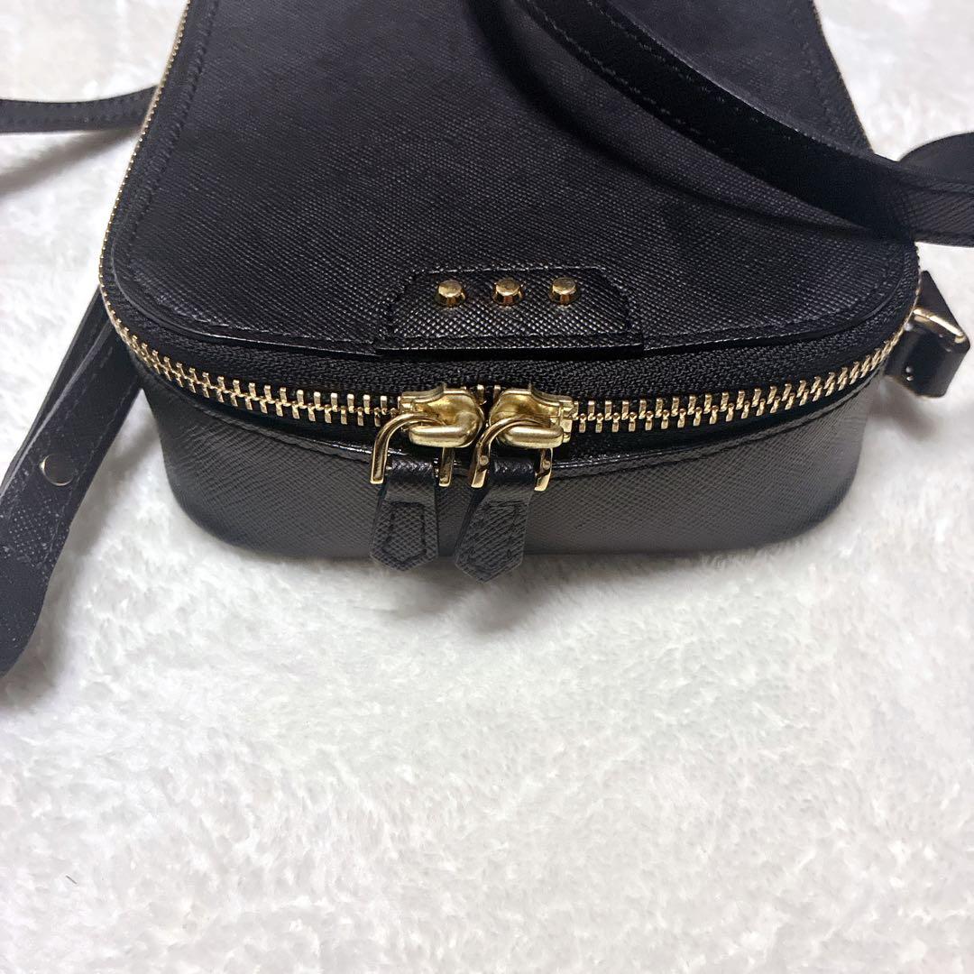 クルニ　CULLNI ショルダーバッグ　サフィアーノレザー　ブラック