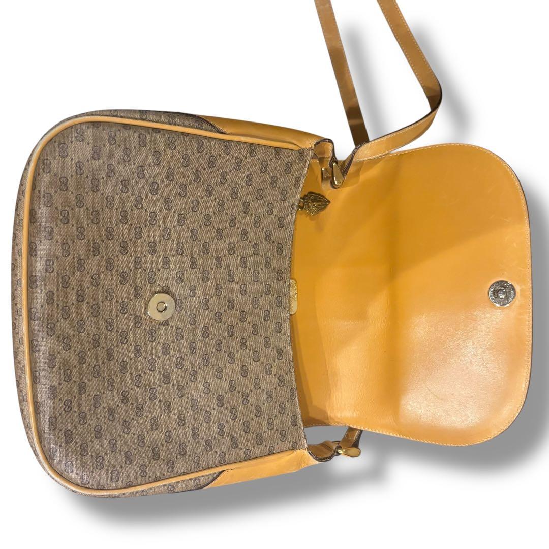 GUCCI グッチ パターン ショルダーバック モノグラム GG マイクロ