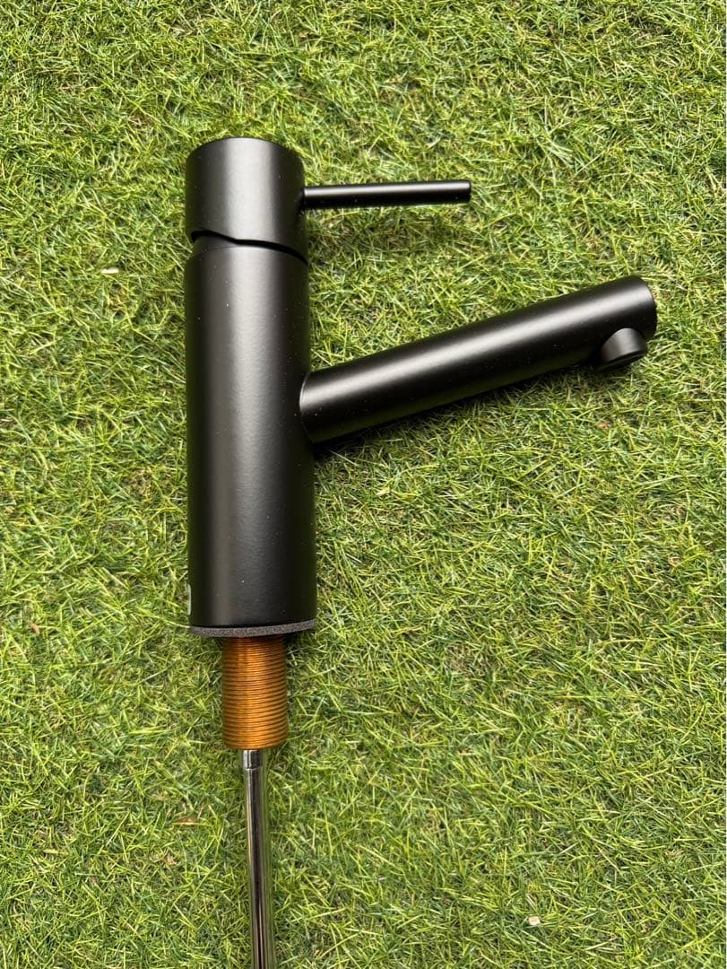 ニューベガ混合水栓　ブラックマットKM7061 BMMI