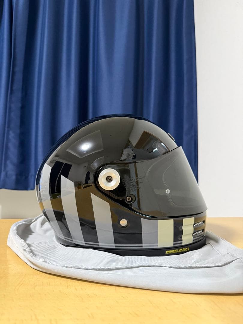 SHOEI GLAMSTER RESURRECTION ブラック Mサイズ