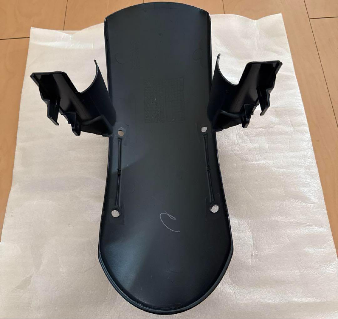 c*a様 900RS 純正フロントフェンダー黒玉虫