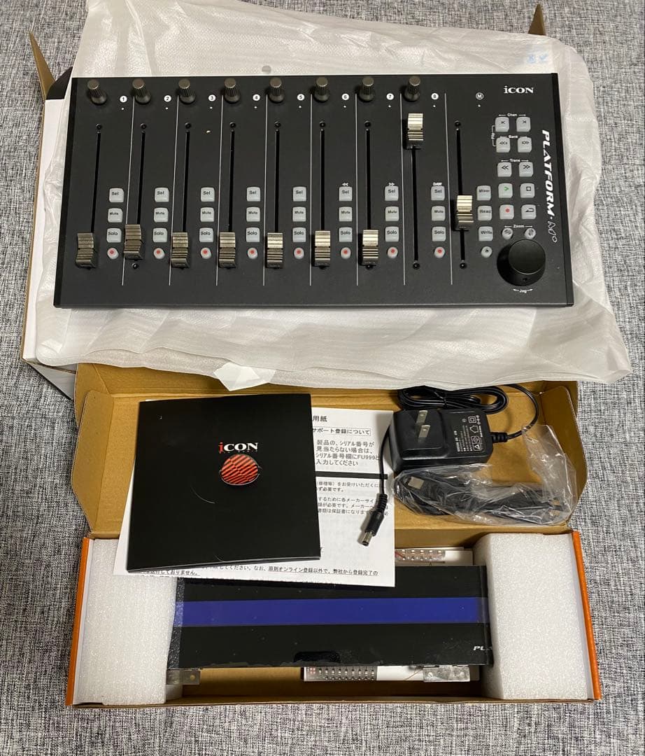 iCON PLATFORM M+&PLATFORM D2フィジカルコントローラー