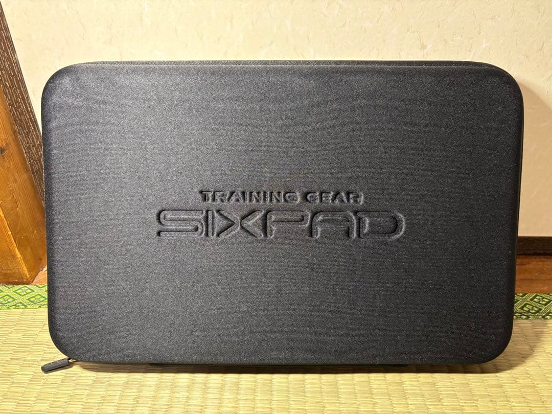 【極上美品】SIXPAD シックスパッド コアベルトMサイズ